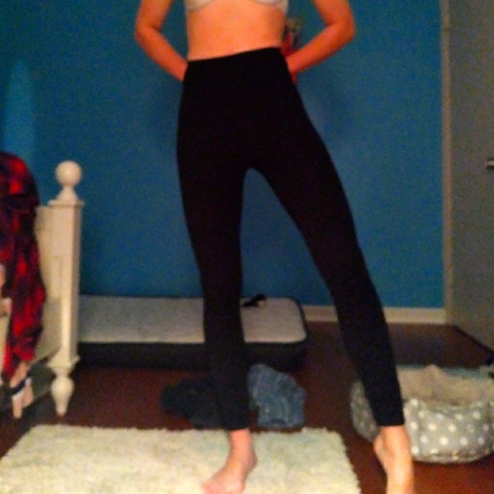 Black leggings